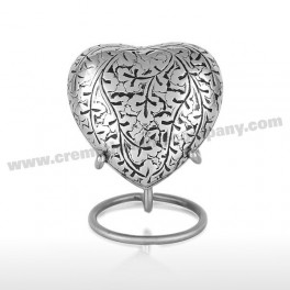 http://www.cremationurnscompany.com/1024-thickbox_default/silver-leaf-3inch-heart.jpg