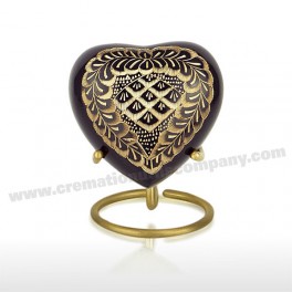 http://www.cremationurnscompany.com/1053-thickbox_default/tourmaline-3inch-heart.jpg