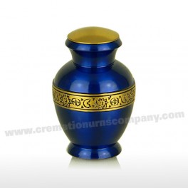 http://www.cremationurnscompany.com/1066-thickbox_default/blue-heavens-mini-urn-3inch.jpg