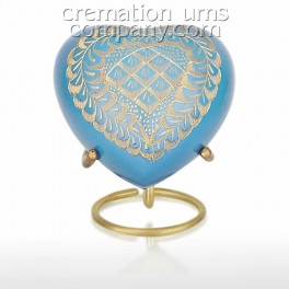 http://www.cremationurnscompany.com/1648-thickbox_default/lazurite-3inch-heart.jpg